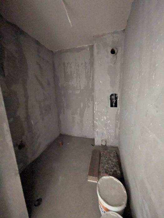 Продава се Тристаен апартамент в Бургас, Възраждане - 93 кв.м за 2366 €/кв.м - Снимка #7