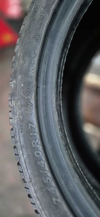 anvelope Dunlop 245/40/17 m&s iarna