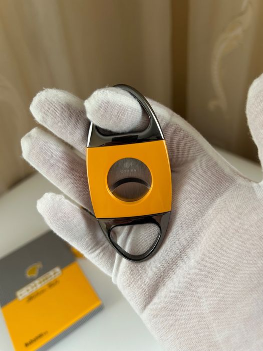 Комплект Cohiba – запалка и ножче в подаръчна кутия