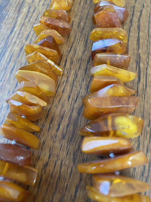 Кехлибарена огърлица