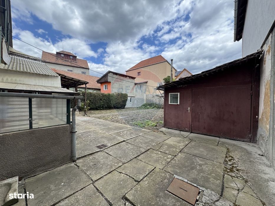 Casă Ultracentrală Singur în Curte,457 mp Teren, str. Brâncoveanu