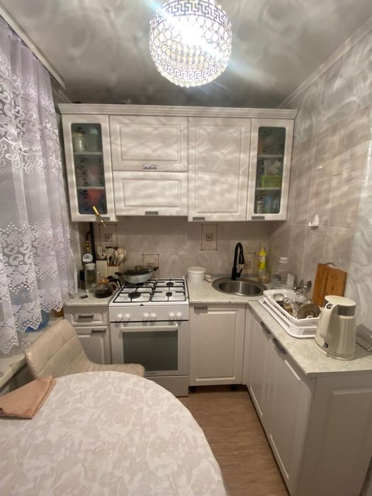 Продам 2х,автогородок,3/5этаж,44кв.