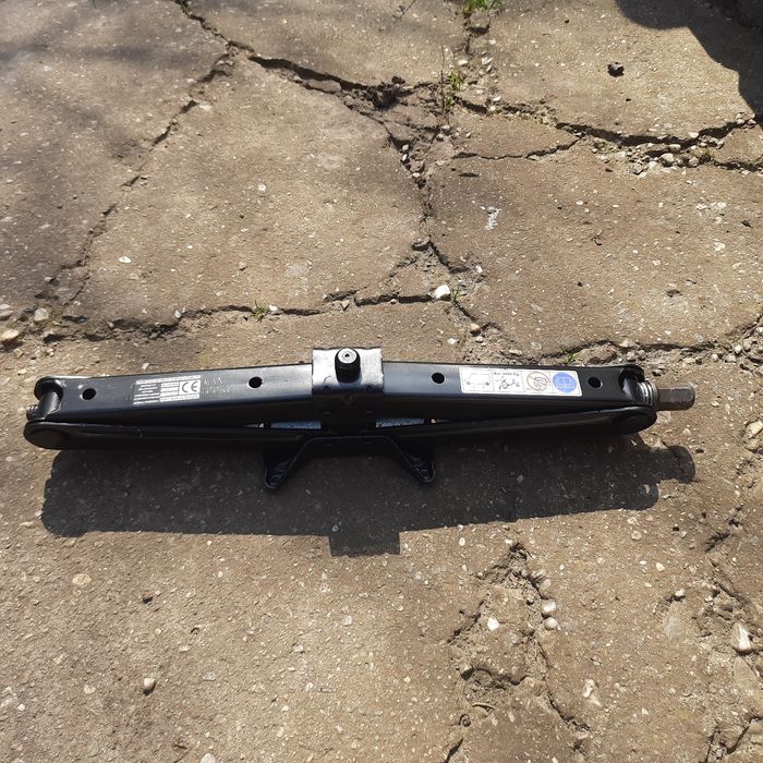 Vând cric pentru autoutilitară dube Fiat ducato