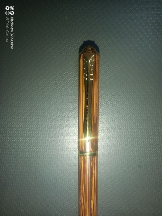 Stilou chinezesc vintage cu penita aur 18 k nou