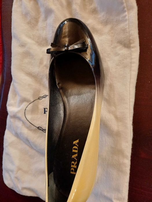 Нови маркови обувки PRADA номер 37,5
