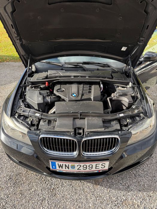 BMW 3 Series 2011 — imagine 4