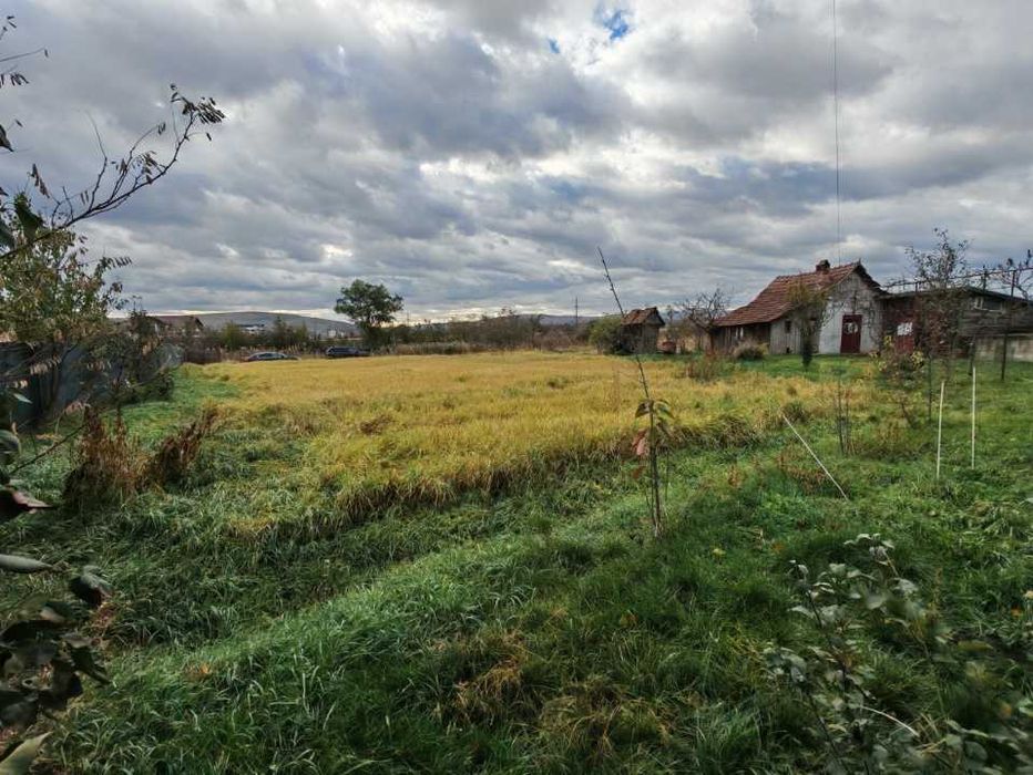 Teren 1238 Mp, Casa renovabila, anexe,utilitati, zona Primaria Apahida