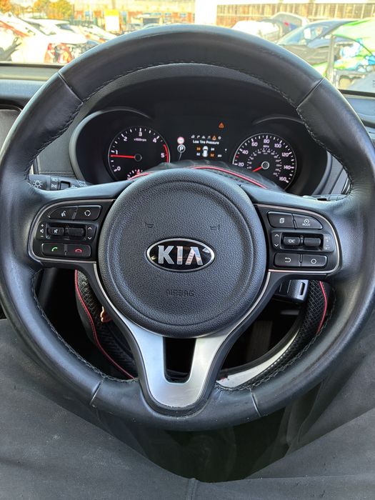 Kia Optima 1.7 141 hp На Части!