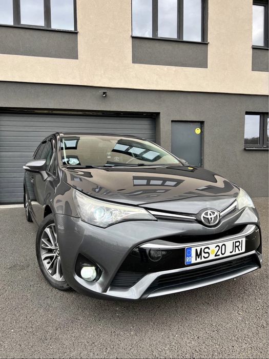 Toyota Avensis 2.0 D-4D Diesel 2015 Euro 6