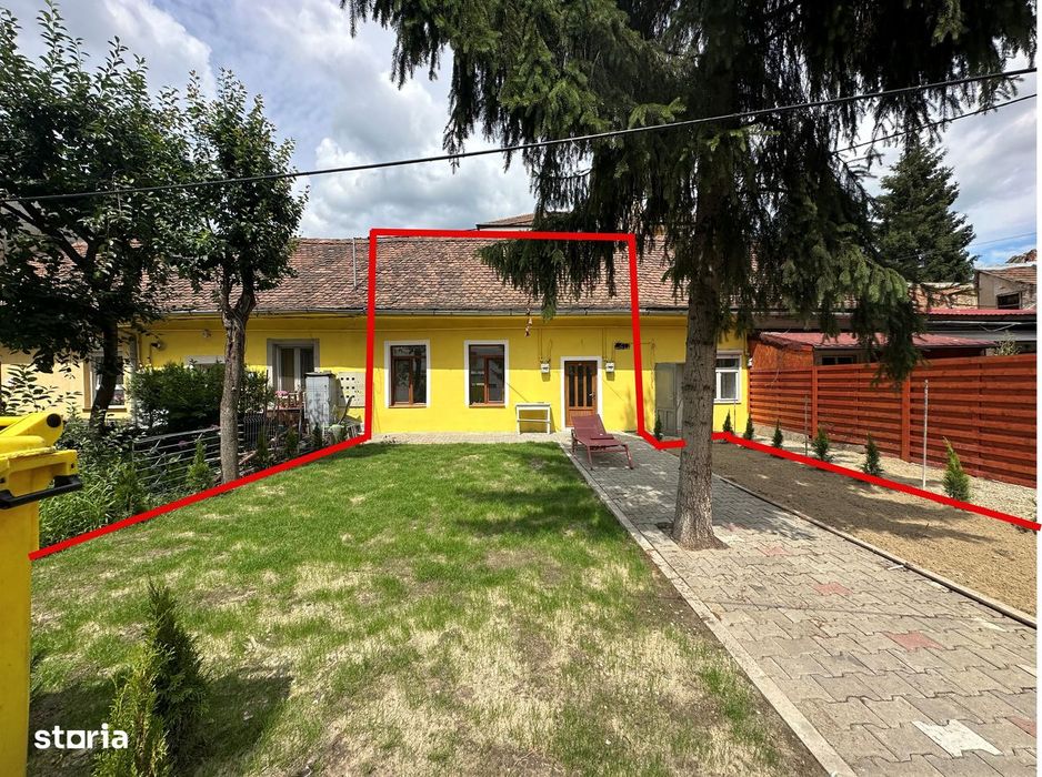 Apartament Spațios la Casă | Centru | Curte și Utilități