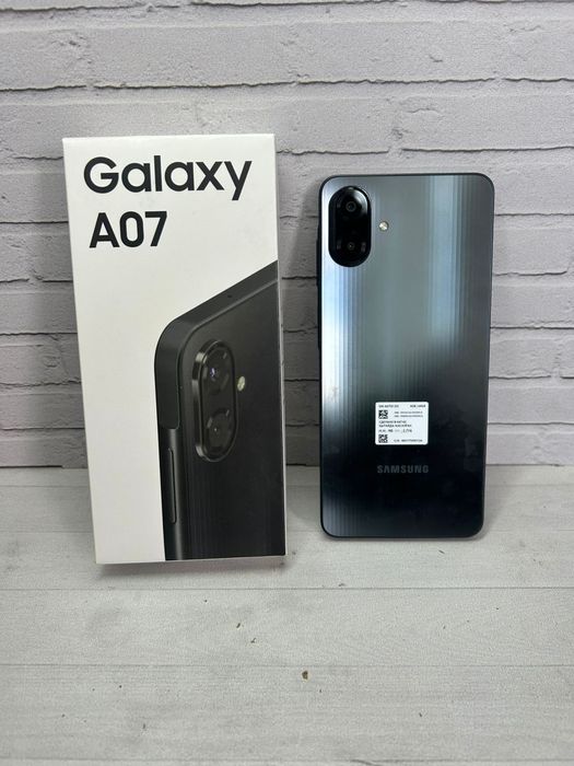 Самсунг А07 64GB