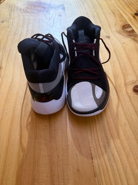 Jordan Zoom Separate