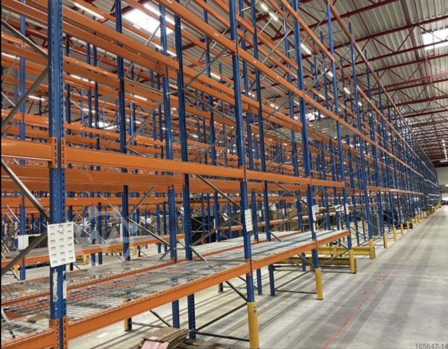 Rafturi metalice industriale