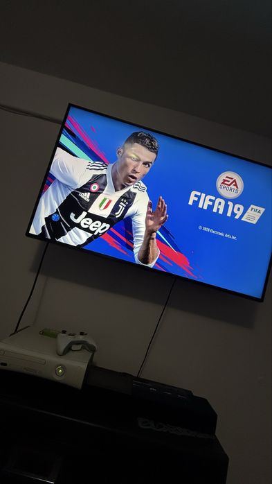 Xbox 360 alb modat 500gb hdd