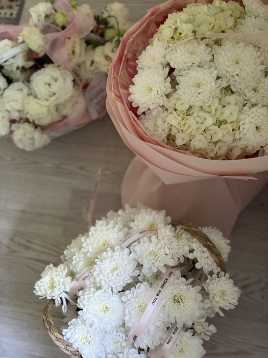 Все цветы всего за 20000.