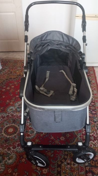 Коляска детская почти новый