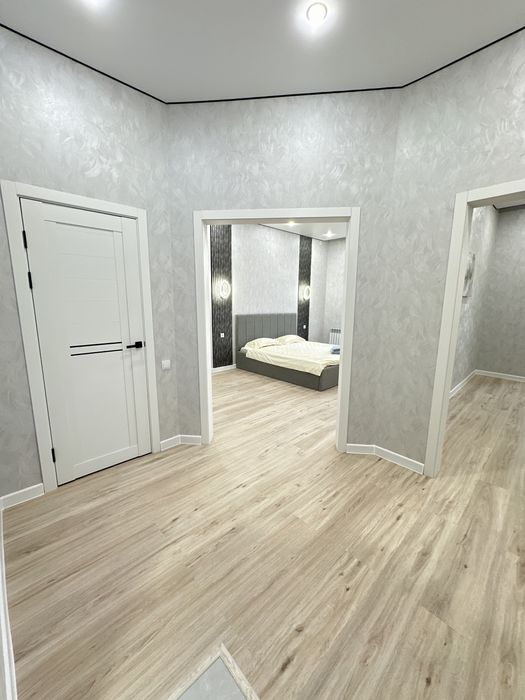 Сдам 1 ком квартитиру по суточно.