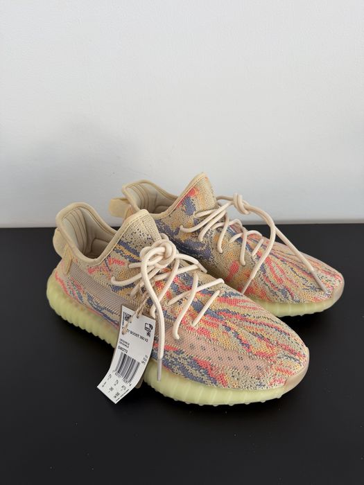 Adidasi yeezy boost 350