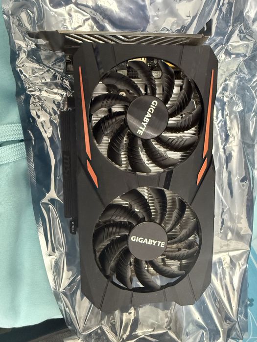 Placa video Gigabyte Geforce 1050 Ti