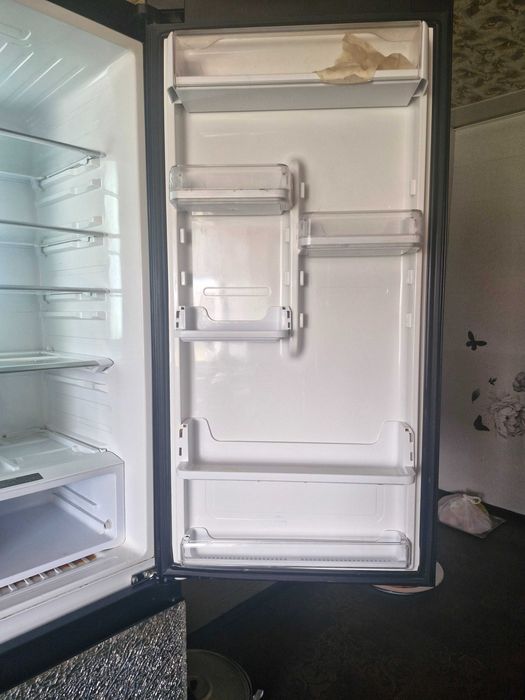 Холодильник  samsung