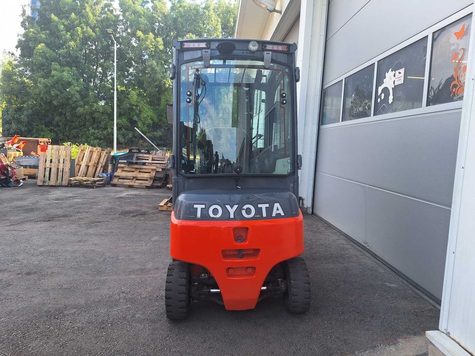 Електрокар Toyota 8FBM20T