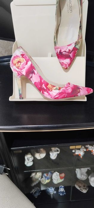 Туфли женские на 36 размер.