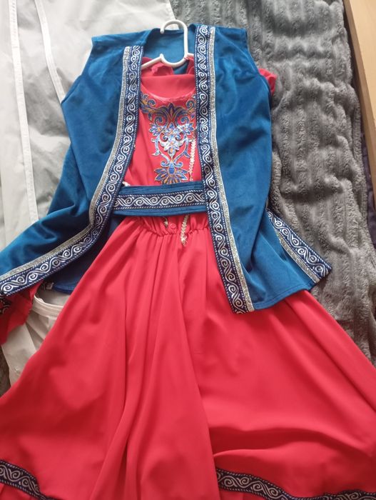 Национальное Казахское платье