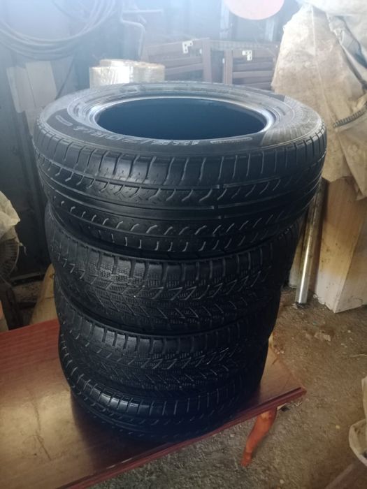 Шины 4шт 185×70×14