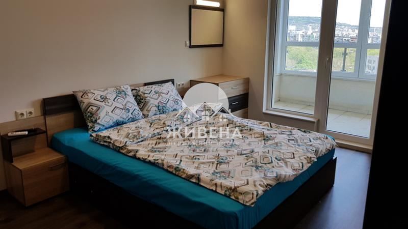 Дава се под наем Тристаен апартамент в Варна, Лятно кино Тракия - 117 кв.м за 818 € - Снимка #5