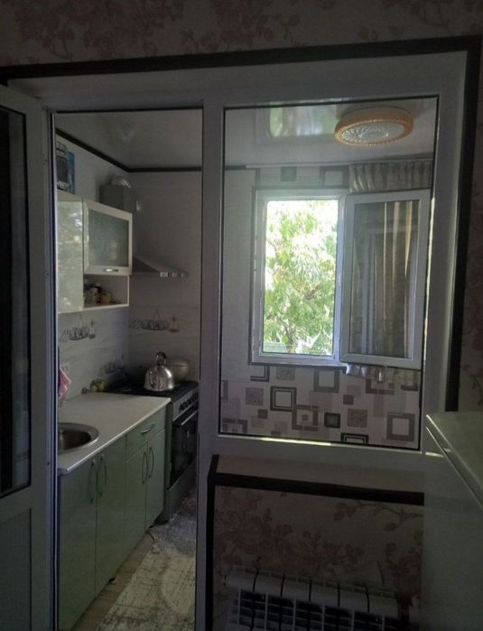 Продам срочно квартиру 2/4/4 Улугбек посёлок У