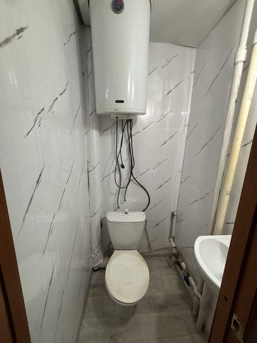Продам 3 комнатную квартиру с ремонтом