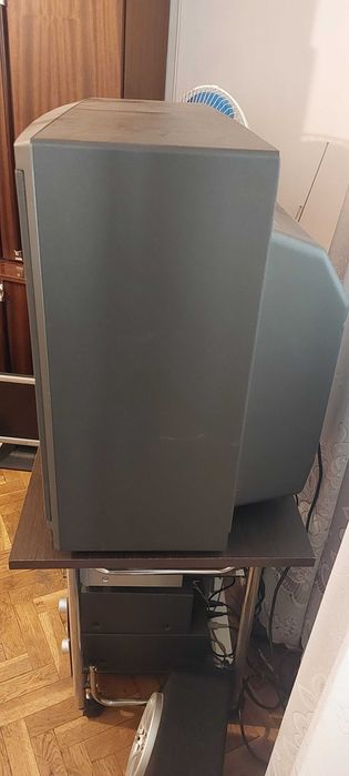 Подарявам телевизор Metz