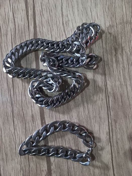 Сипочка ва браслетни вашеее удари сотилади