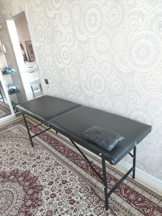 Продам кушетку б/у.