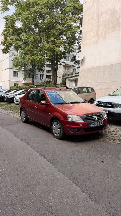 Autoturism Dacia Logan