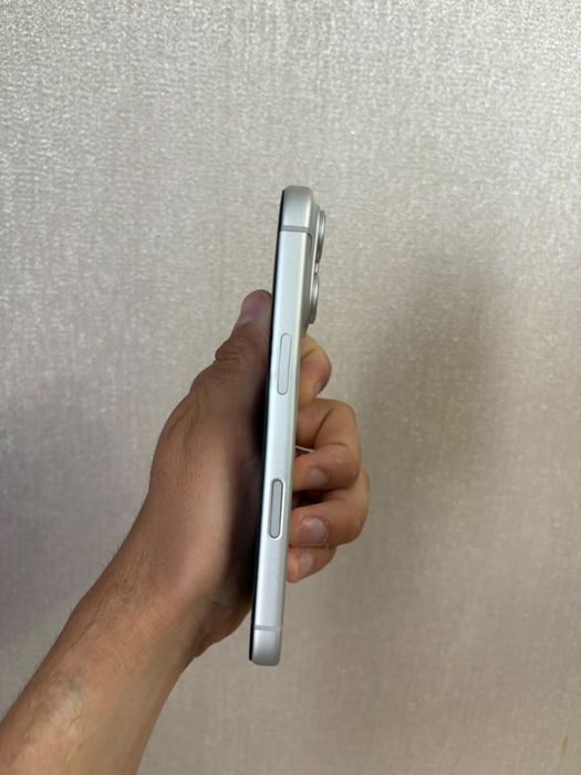 Продам Iphone 17 pro 256
