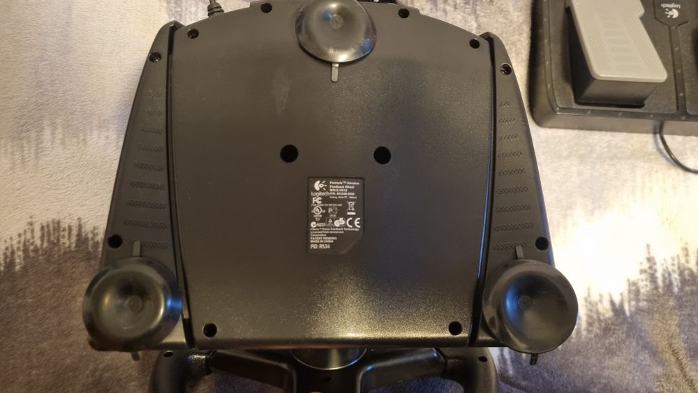 Volan Logitech Formula Vibration Feedback Wheel cu pedale