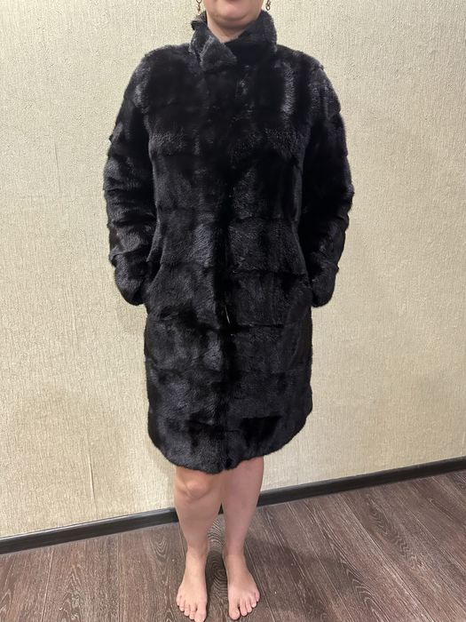 Продается шуба в отличном состоянии