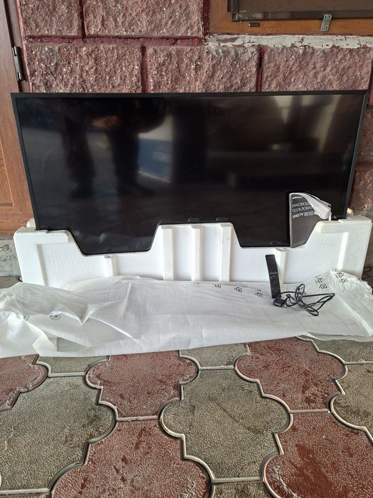 Самсунг домашний  телевизор