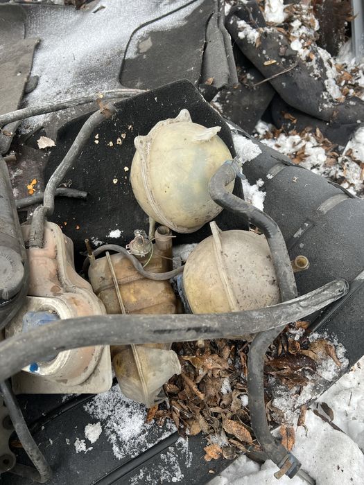 Бачок охлаждающий жидкости