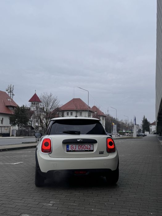 Mini Cooper One F56 1.2 B38