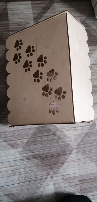 Продам домик  для кошек