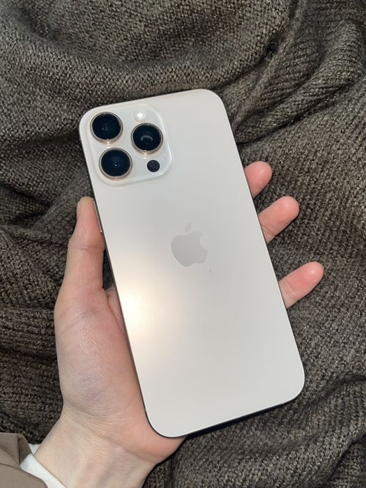 Продается 16 про макс