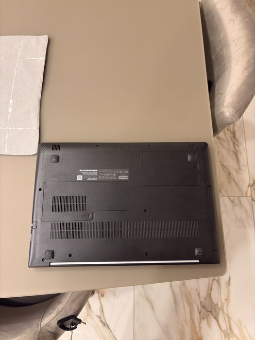 Laptop Lenovo ideaPad