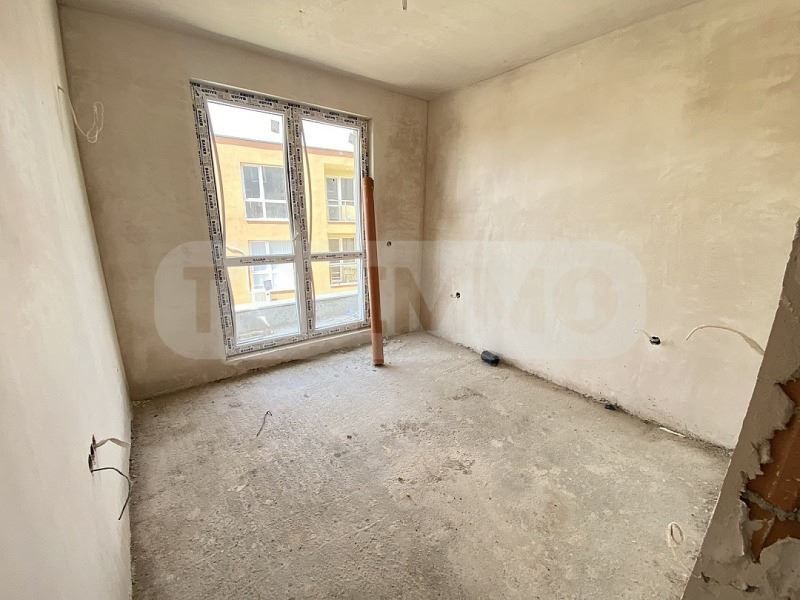 Продава се Двустаен апартамент в Варна, м-т Пчелина - 57 кв.м за 1667 €/кв.м - Снимка #2