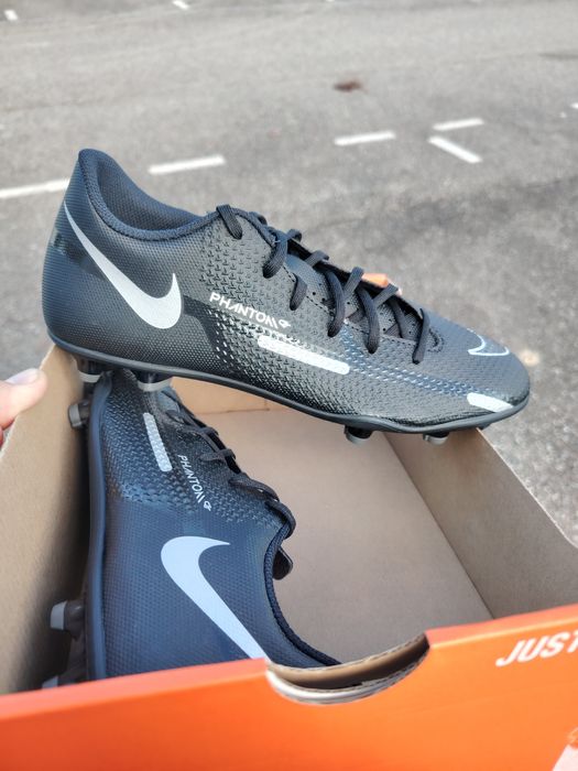 2 perechi Ghete fotbal Nr 46