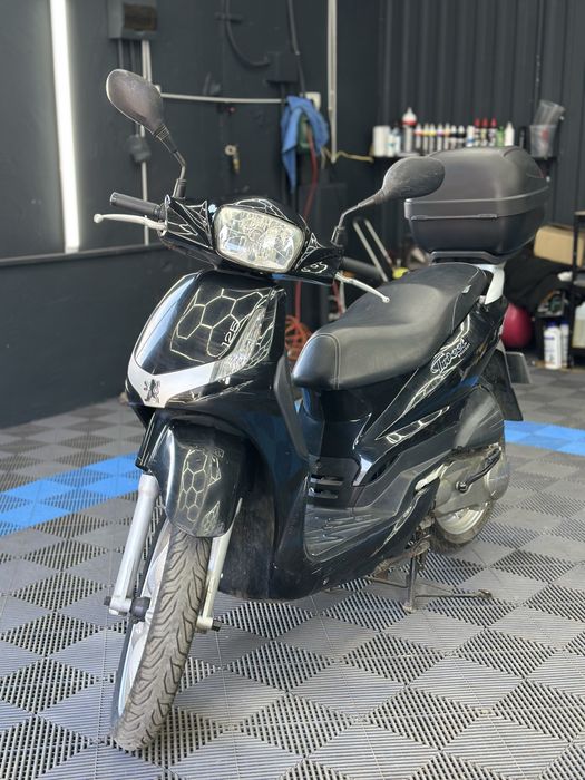 Inchiriez scuter 125cc ideal pentru Glovo/Bolt/Wolt