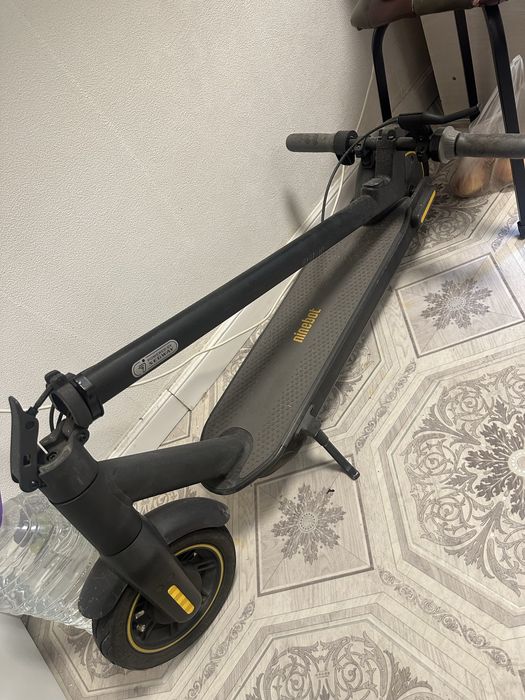 Самокат NINEBOT GP30