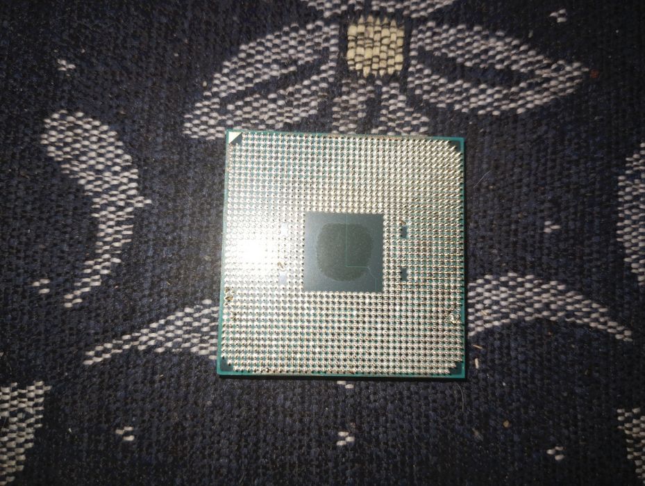 Продам процессор AMD Ryzen 5 5500