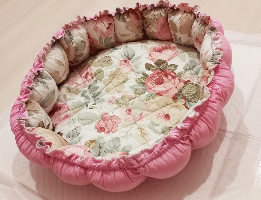 Лежанка домик для животных